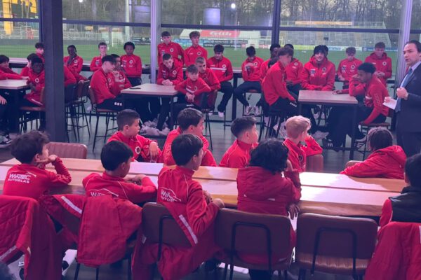Alman Futbol Kulübü Viktoria Köln’den Anlamlı Ramazan Buluşması